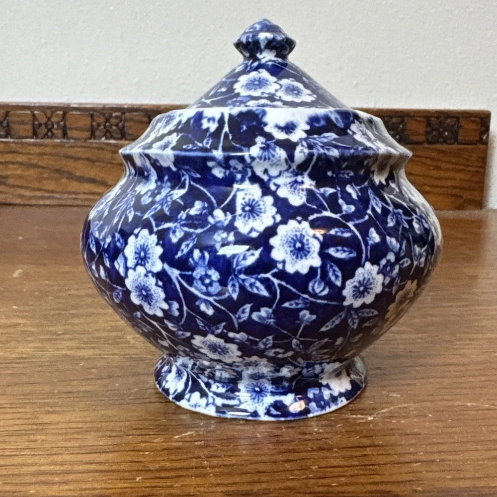 Vtg Royal Crownford Staffordshire Calico Blue Chintz Sugar Bowl & Creamer Set